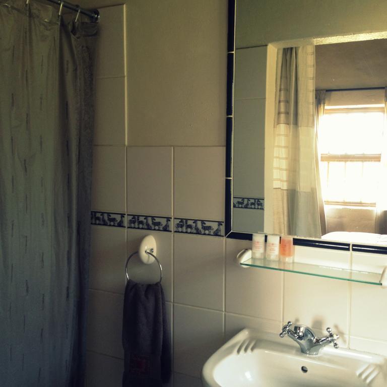 Mooi Bly Vila Paarl Quarto foto